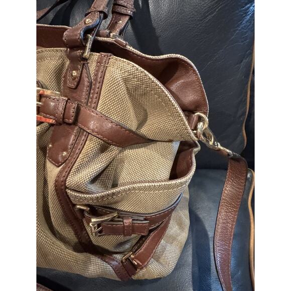 Michael Kors Canvas and Leather Gansevoort Tote - Large & Roomy - Picture 3 of 10